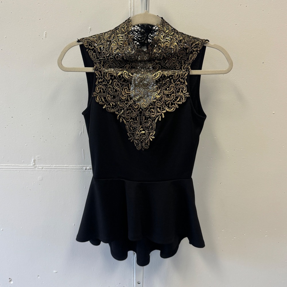 2010s 2B Bebe Black Gold Lace High Neck Peplum Top Sleeveless XS Outing